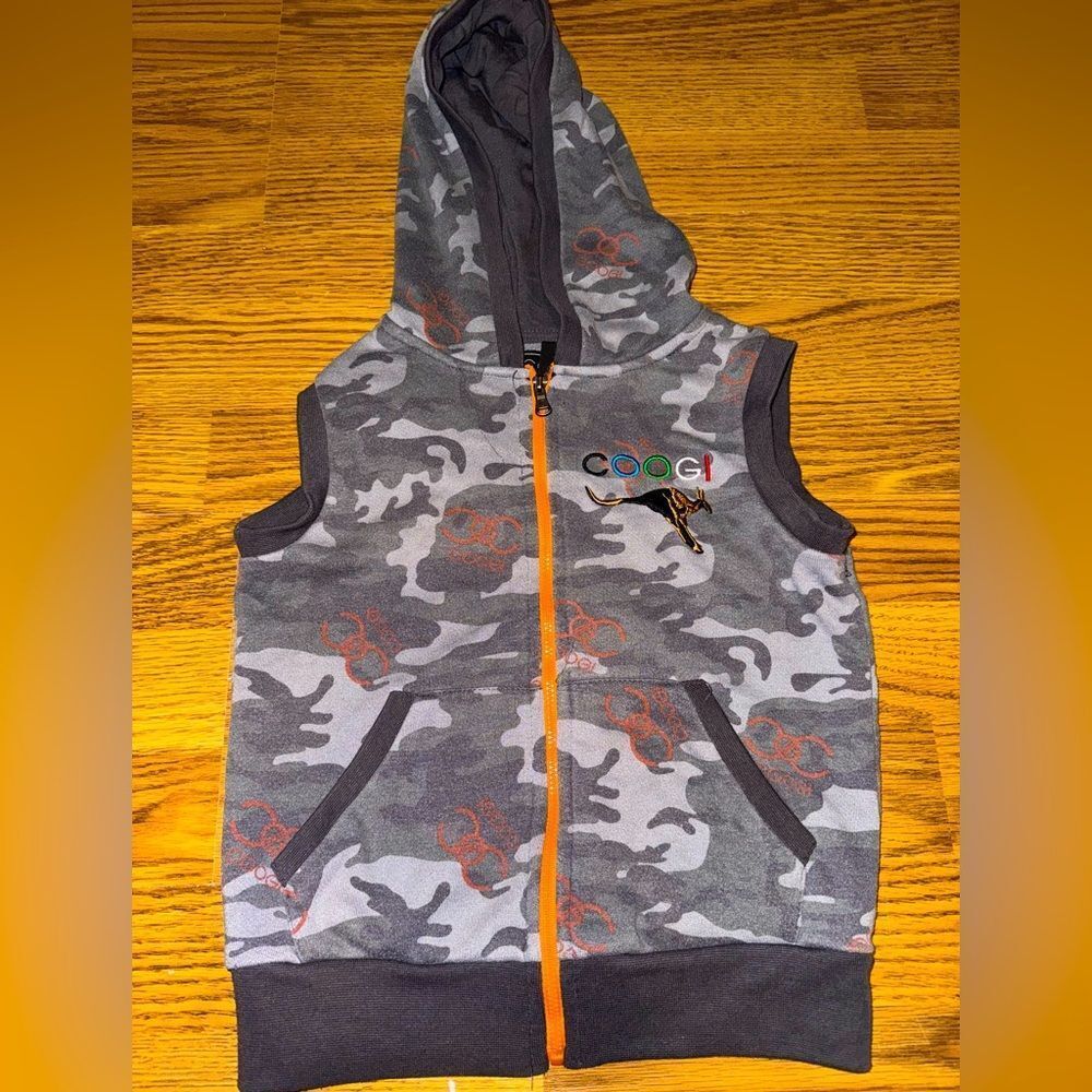 Coogie zipped hooded sweatshirt sleeveless boys size 5